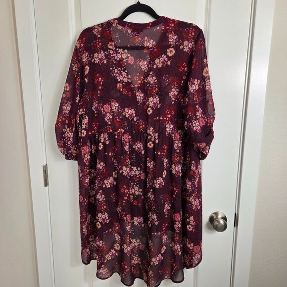Torrid Burgundy Floral Lexie Top - Picture 9 of 13